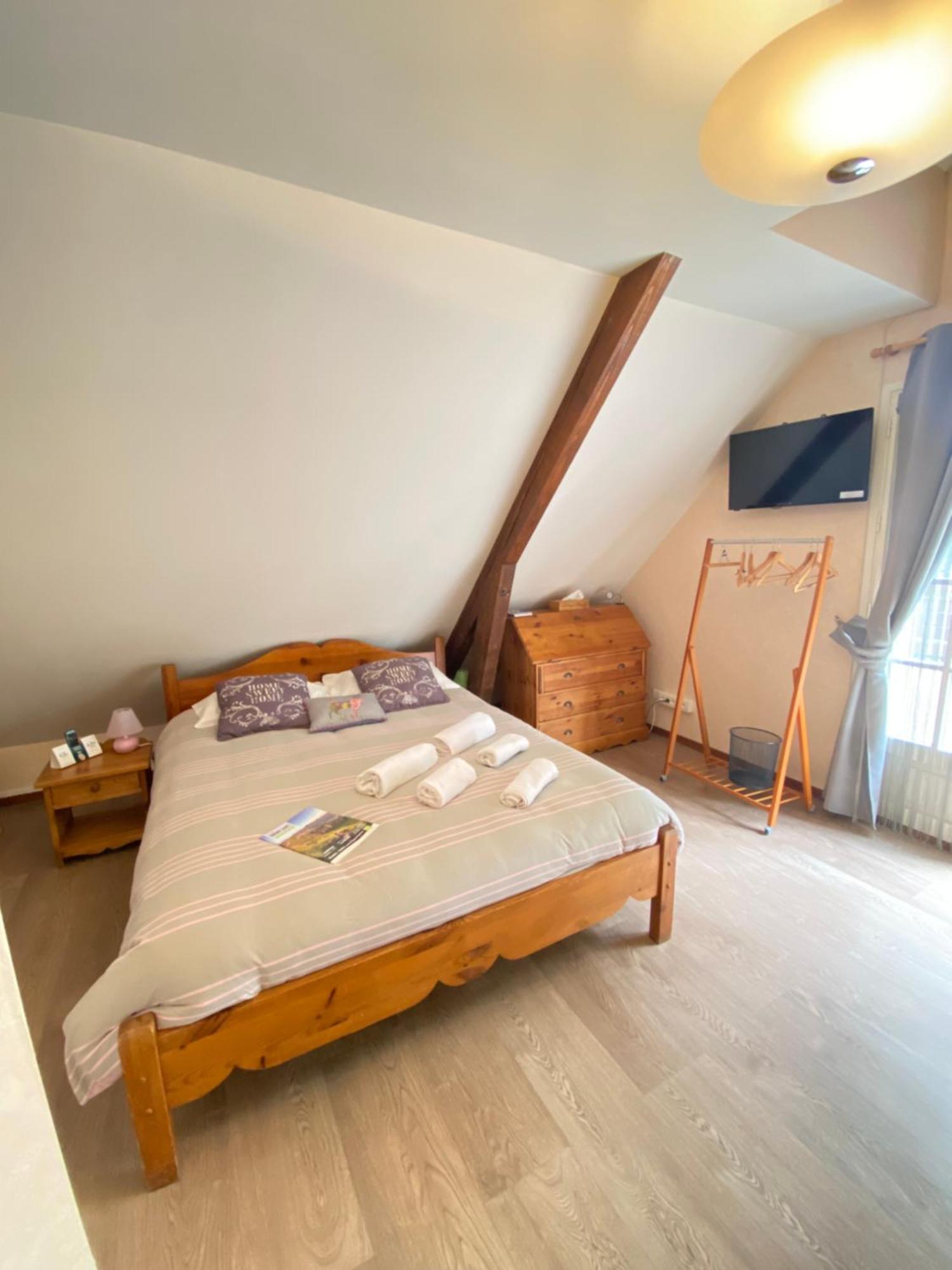 Logis Hotel Restaurant Auberge Du Bougnat Saint-Victor-la-Riviere Exteriér fotografie